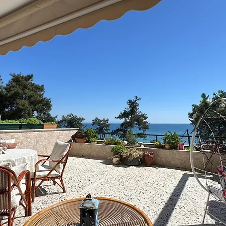 Naftilos Seafront Apartmán Glykadi